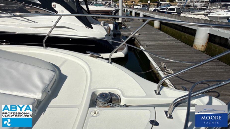 yacht